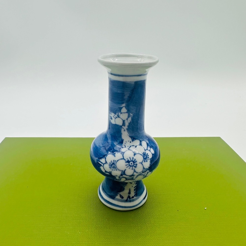 Blue and White Porcelain Cherry Blossom Floral Bud Vase 4"